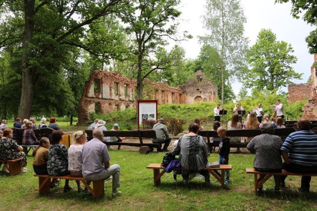 Vasarssvētki Asarē